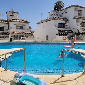 Beach House Casa Luna, Marbella Appartement