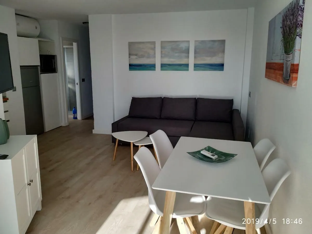 Apartamento En Urbanizacion Algaida En Primera Linea De Playa Sitio de Calahonda Spain